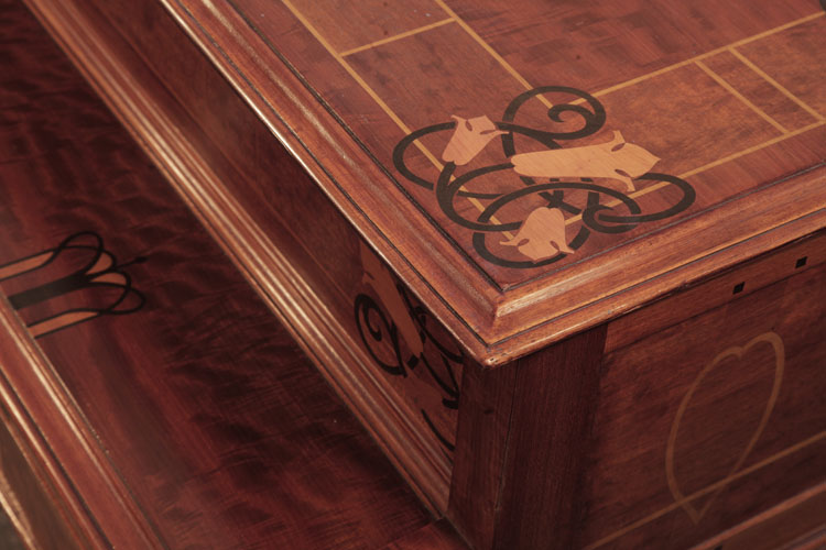 Inlay detail