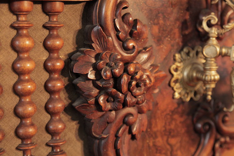 Pfaffe carved floral detail