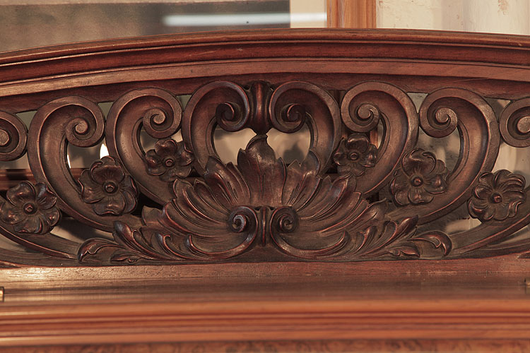 Pfaffe carved arcading detail