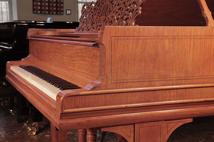 Steinway Model B serpentine piano cheek with double linear case moulding and boxwood stringing accents