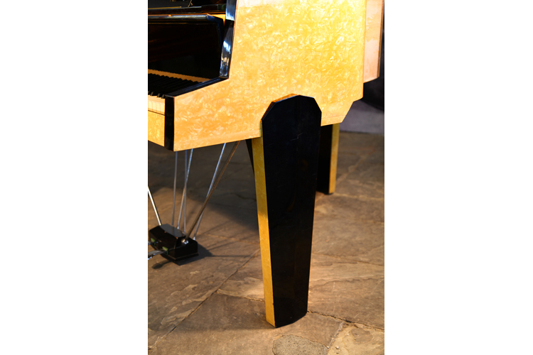 Zimmermann geometric piano leg in black and yellow formica